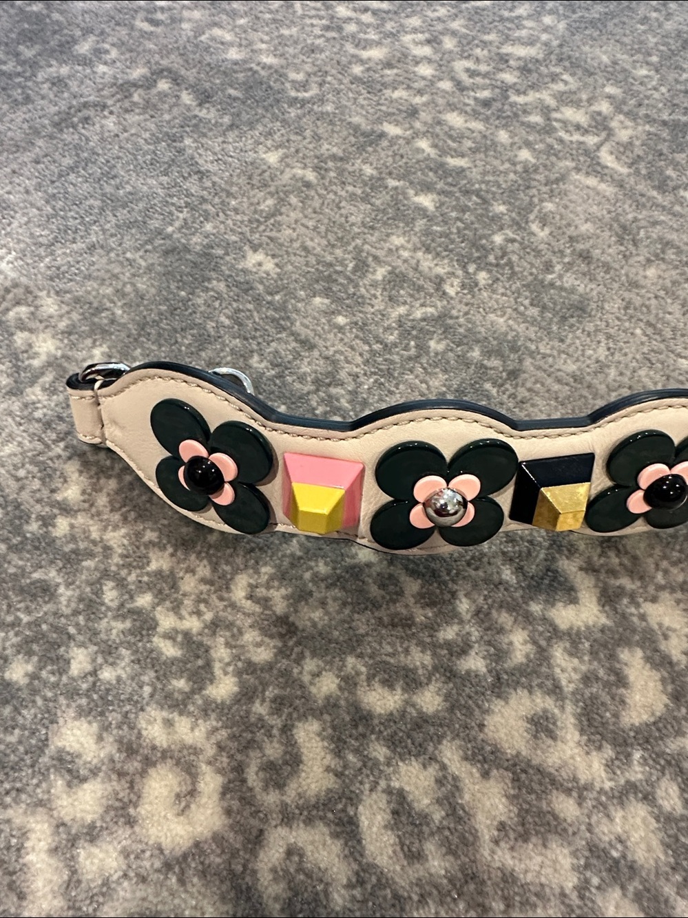 FENDI PURSE STRAP WITH GORGEOUS FLOWERS STUDS - Picture 12 of 12